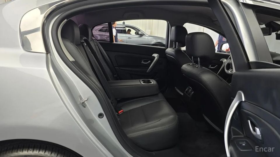 Renault-KoreaSamsung SM5
