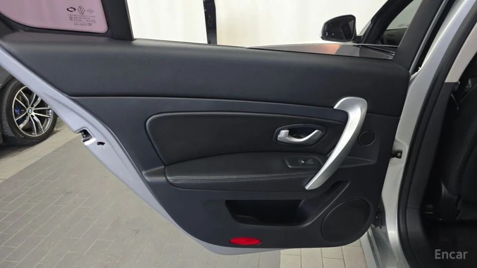 Renault-KoreaSamsung SM5