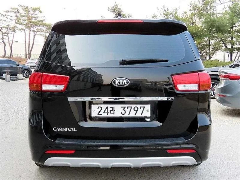 Kia Canival