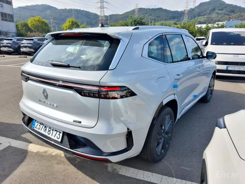 Renault-KoreaSamsung Grand Koleos