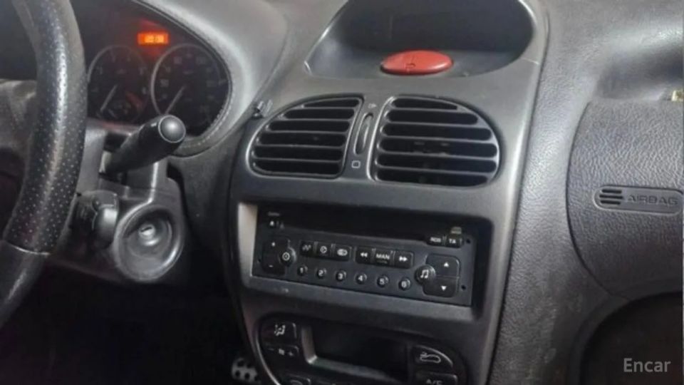 Peugeot 206