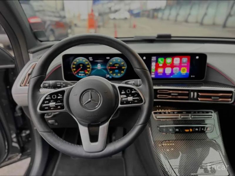 Mercedes-Benz EQC