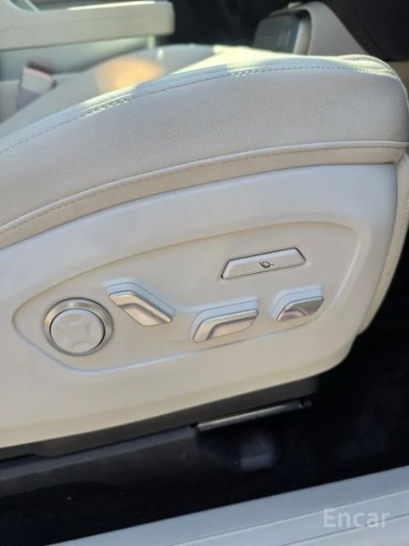 Hyundai Ioniq9