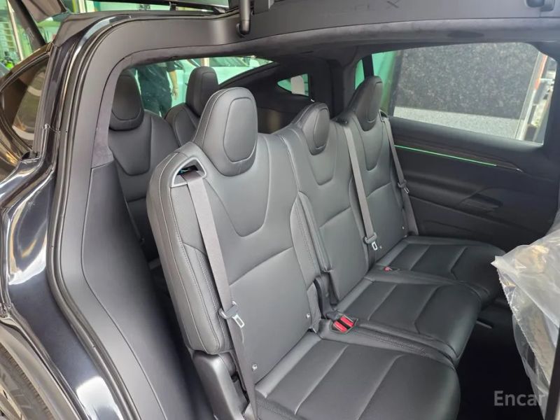 Tesla model-x