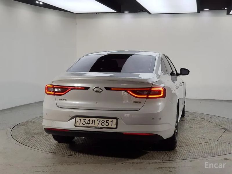 Renault-KoreaSamsung SM6