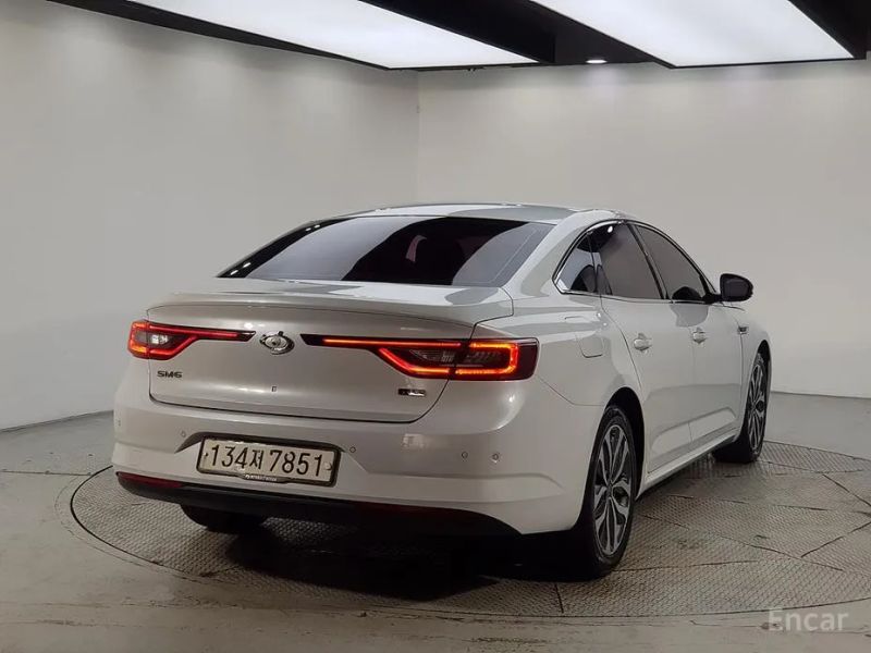 Renault-KoreaSamsung SM6