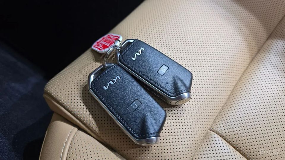 Kia K9