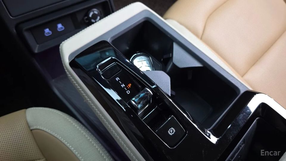 KG_Mobility_Ssangyong Actyon