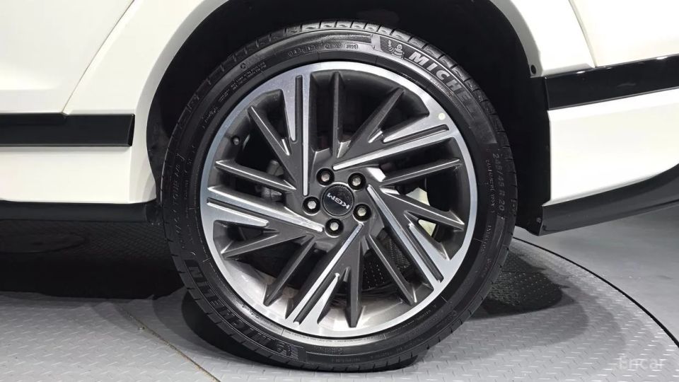 KG_Mobility_Ssangyong Actyon