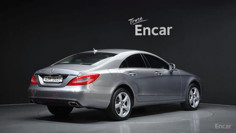 Mercedes-Benz CLS-Class