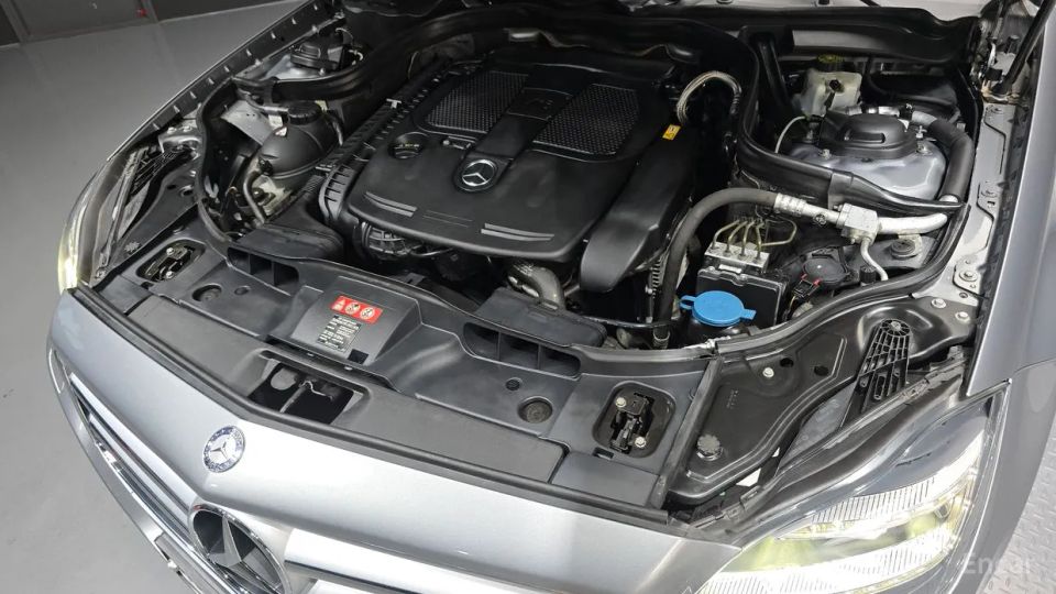 Mercedes-Benz CLS-Class