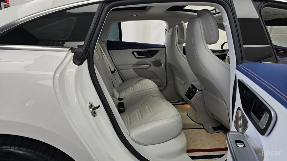 Mercedes-Benz EQE