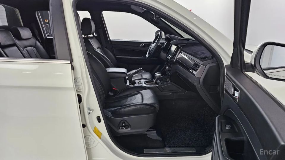 KG_Mobility_Ssangyong Rexton