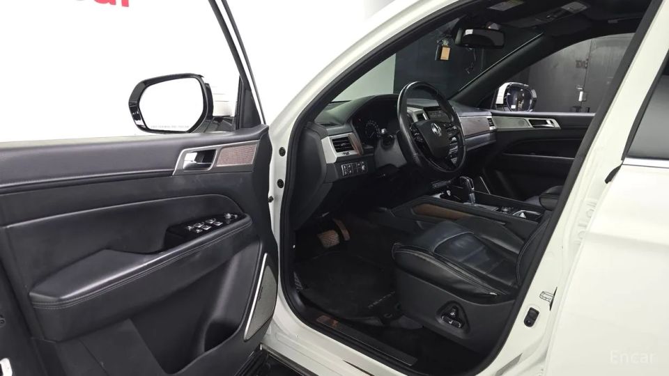 KG_Mobility_Ssangyong Rexton