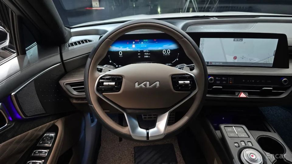 Kia K8
