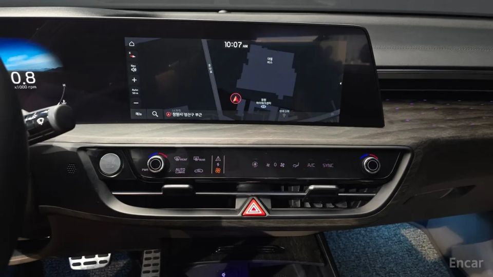 Kia K8