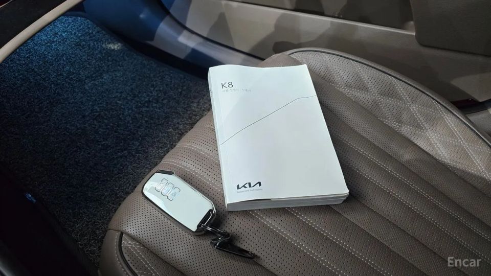Kia K8