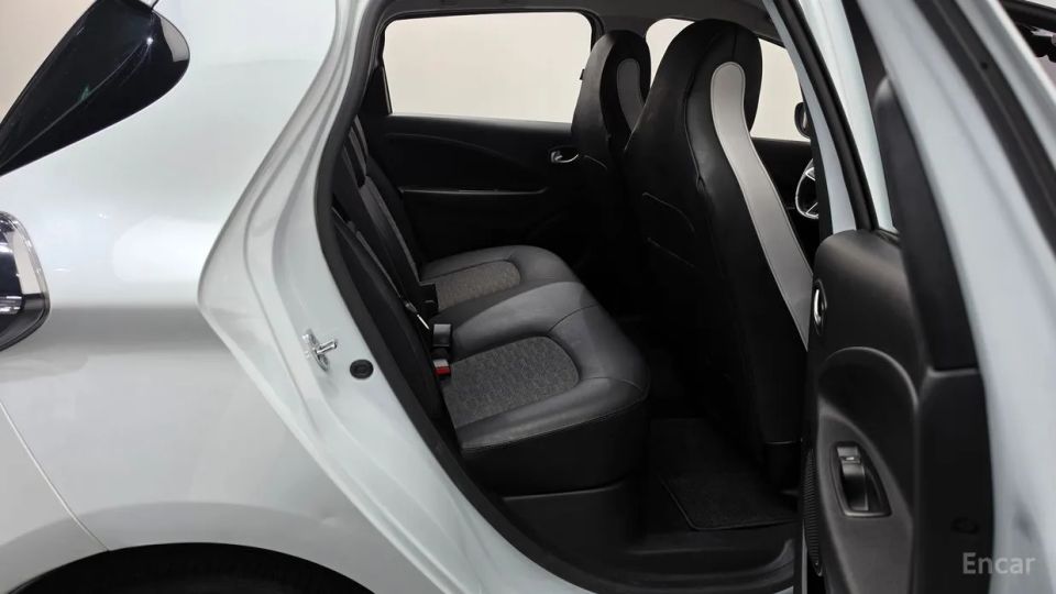 Renault-KoreaSamsung Zoe