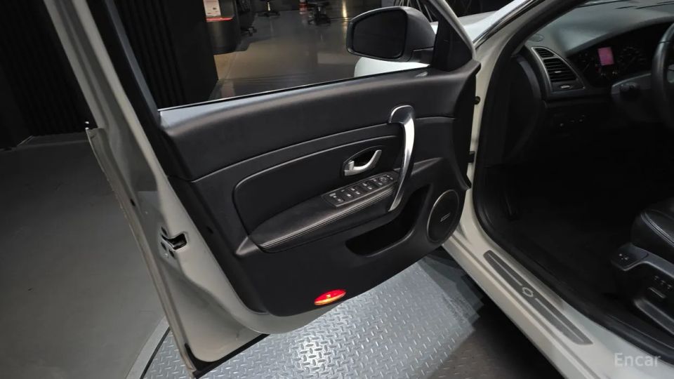 Renault-KoreaSamsung SM5