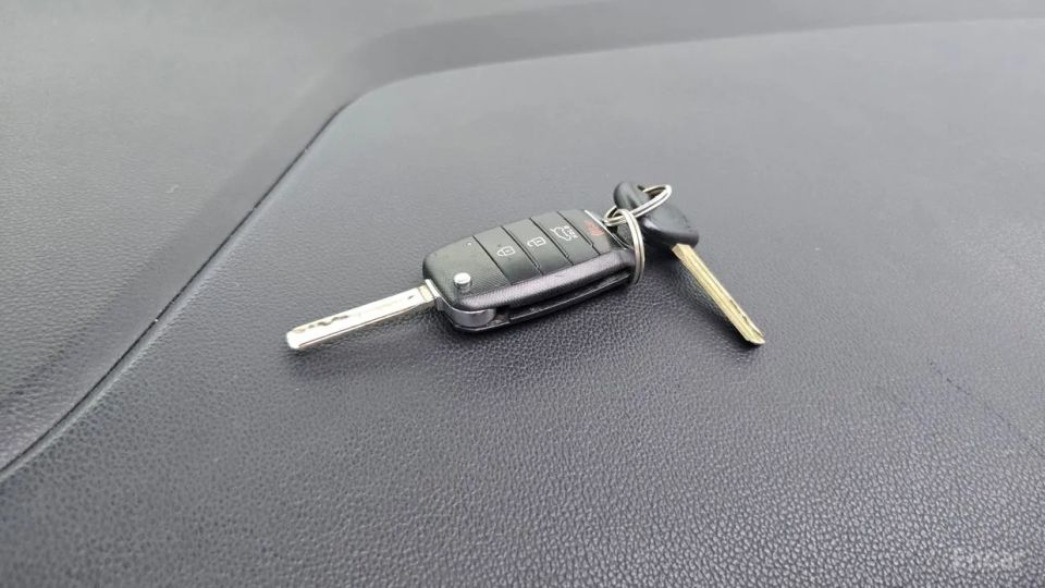 Kia Carens
