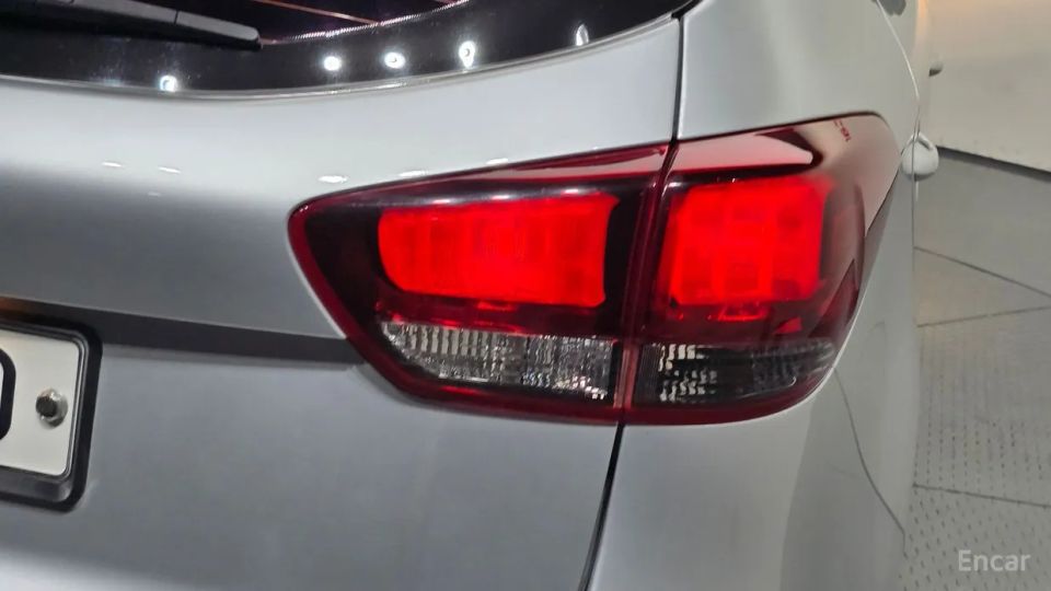 Kia Carens