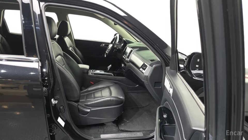 KG_Mobility_Ssangyong Rexton