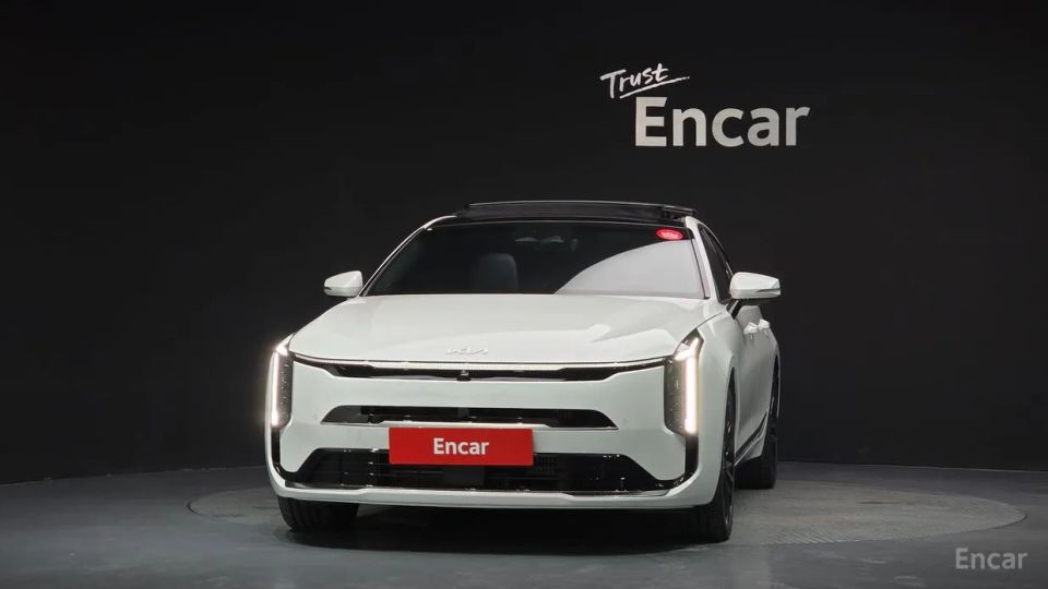 Kia K8