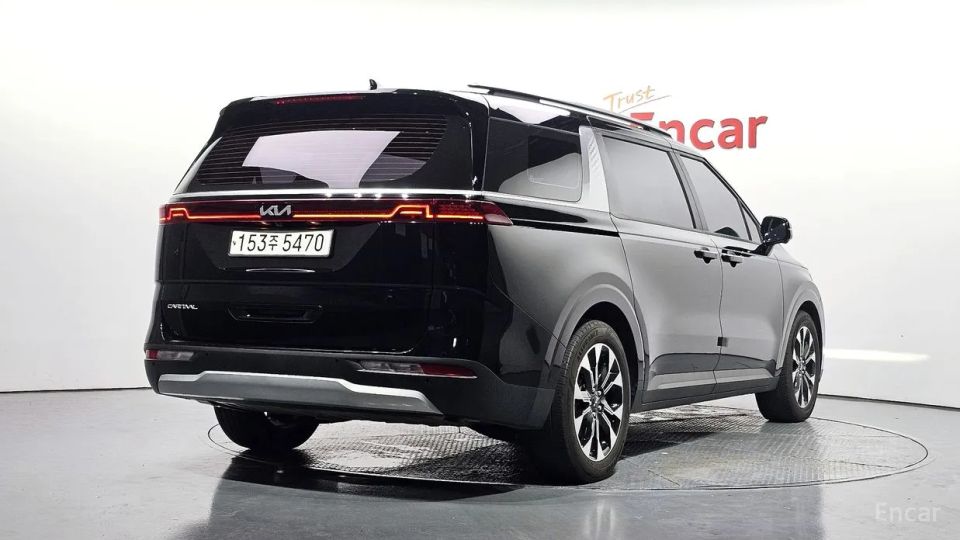 Kia Canival