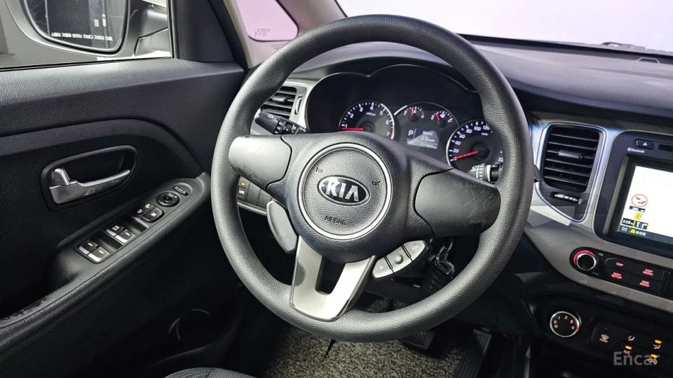 Kia Carens