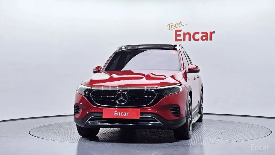 Mercedes-Benz EQB