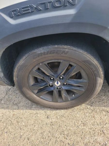 KG_Mobility_Ssangyong Rexton