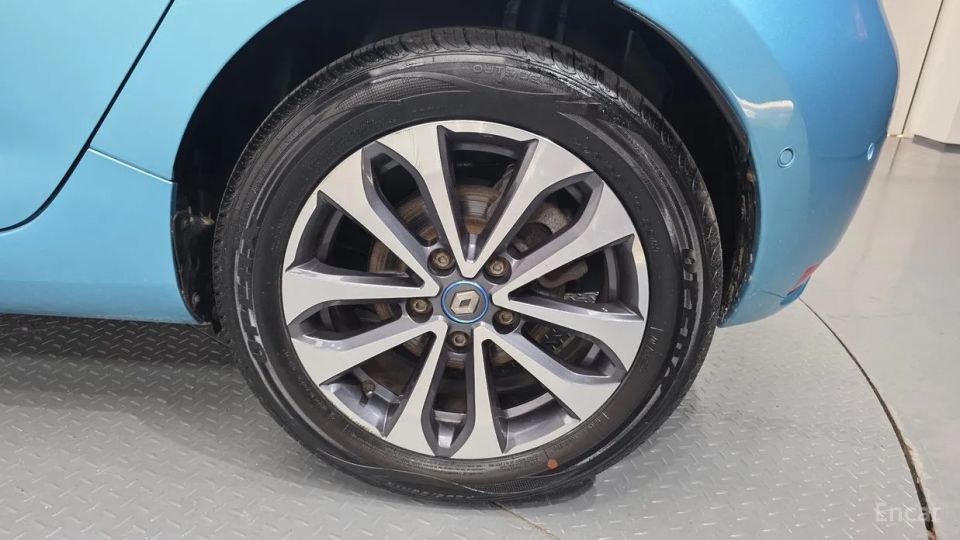 Renault-KoreaSamsung Zoe