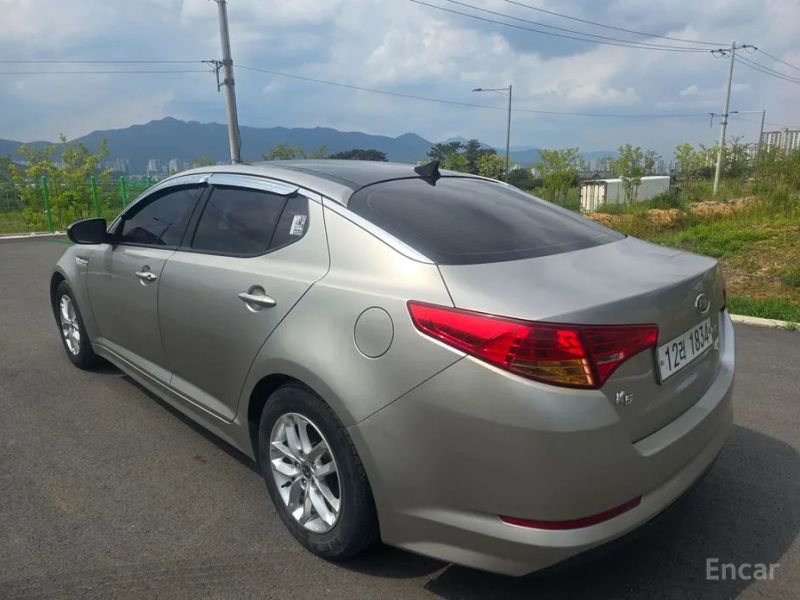 Kia K5