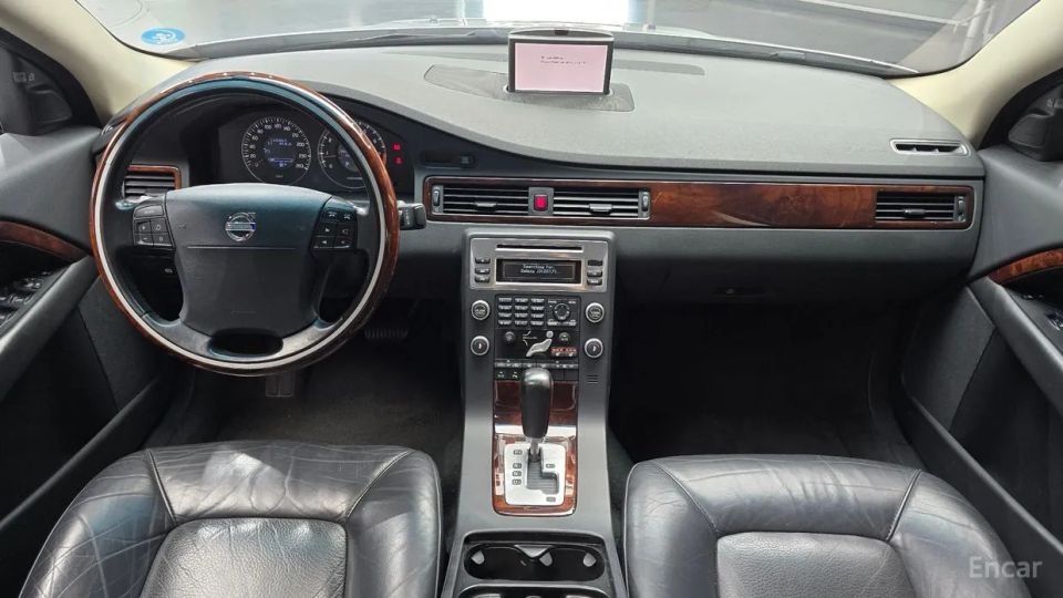 Volvo S80