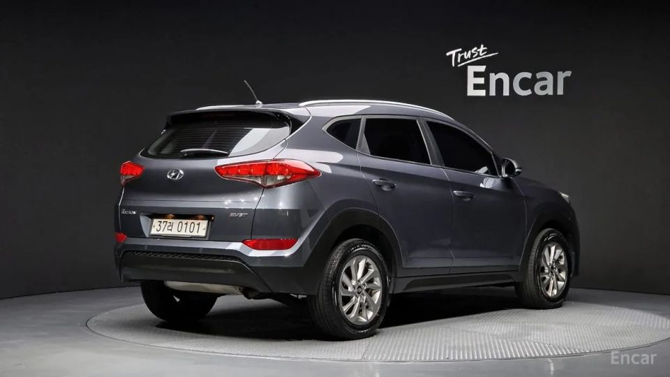 Hyundai Tucson