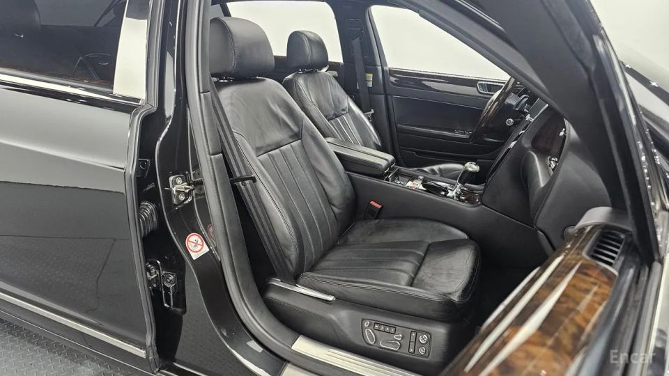 Bentley Flying Spur