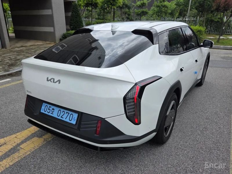Kia EV4