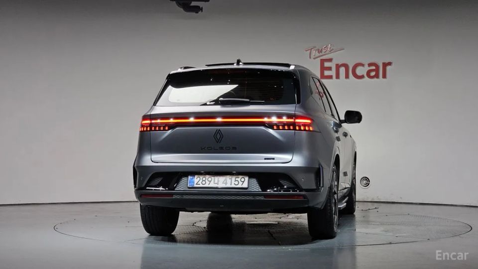Renault-KoreaSamsung Grand Koleos