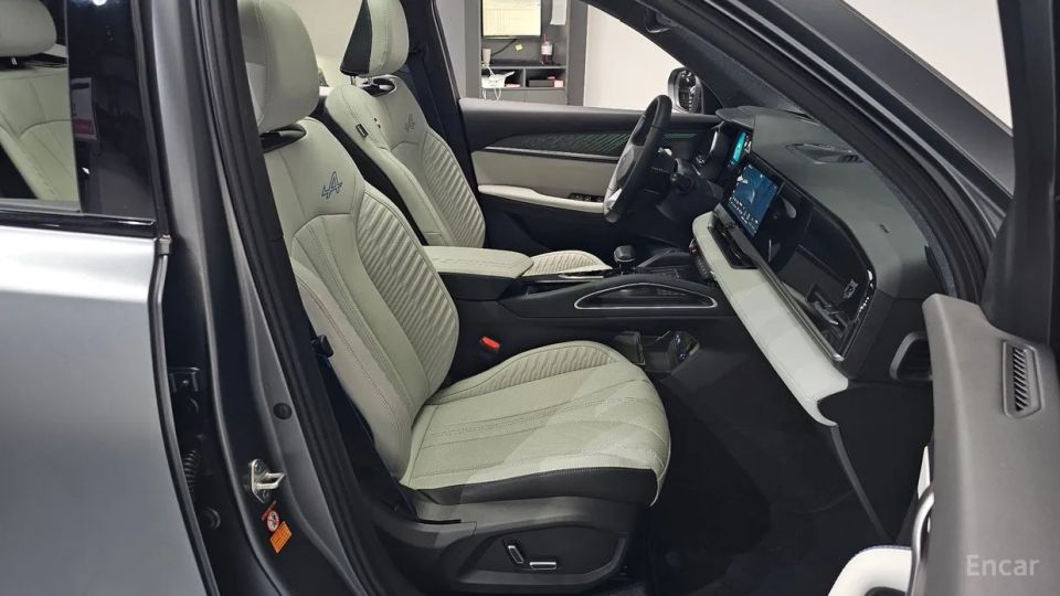 Renault-KoreaSamsung Grand Koleos