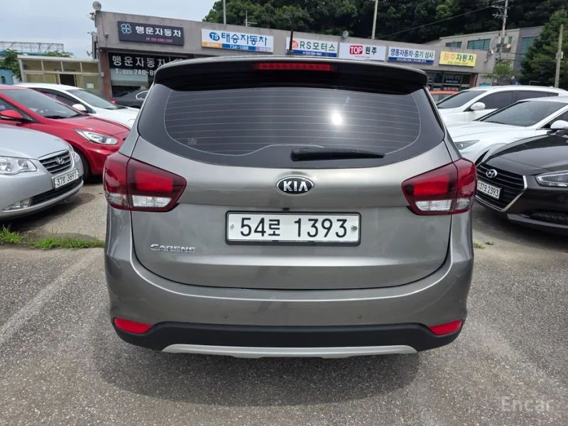 Kia Carens