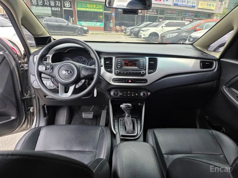 Kia Carens