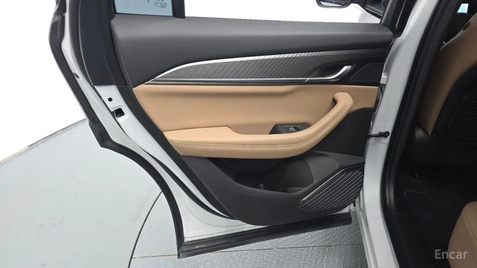 Renault-KoreaSamsung Grand Koleos