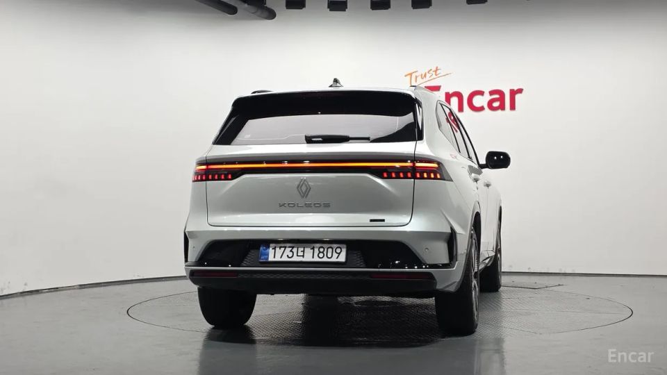 Renault-KoreaSamsung Grand Koleos