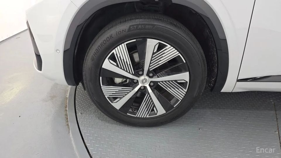 Renault-KoreaSamsung Grand Koleos