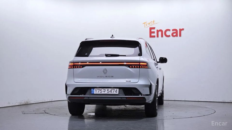Renault-KoreaSamsung Grand Koleos