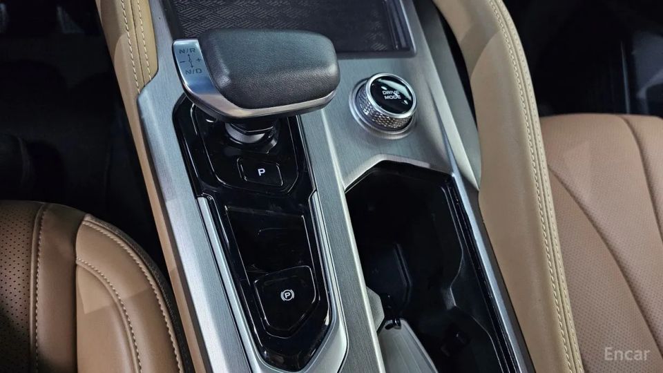 Renault-KoreaSamsung Grand Koleos