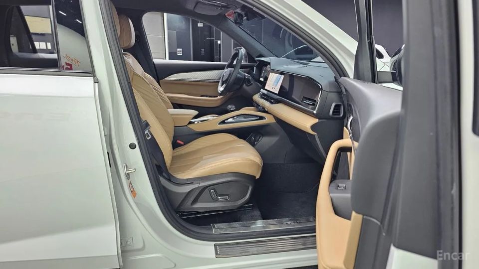 Renault-KoreaSamsung Grand Koleos