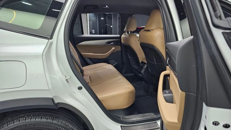 Renault-KoreaSamsung Grand Koleos