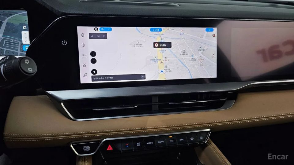 Renault-KoreaSamsung Grand Koleos
