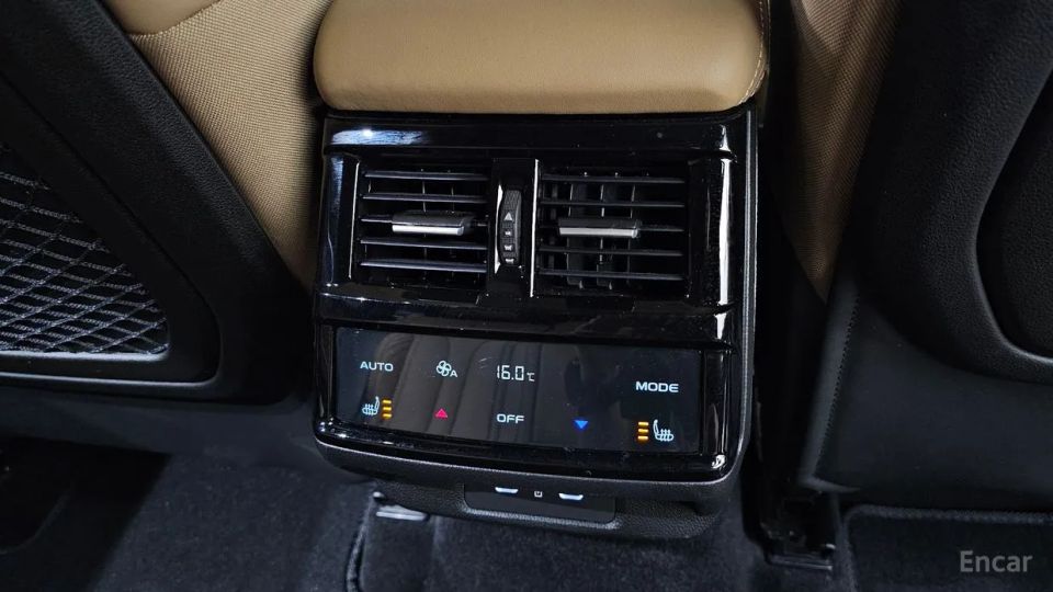 Renault-KoreaSamsung Grand Koleos